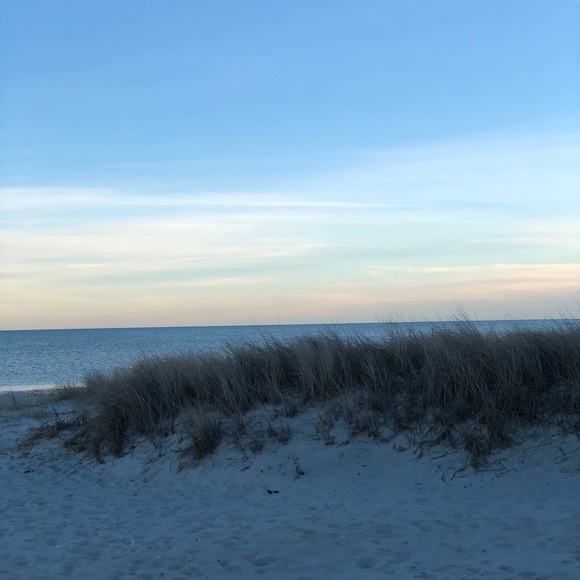 Meet your Posher, Jennifer - Picture 1 of 1